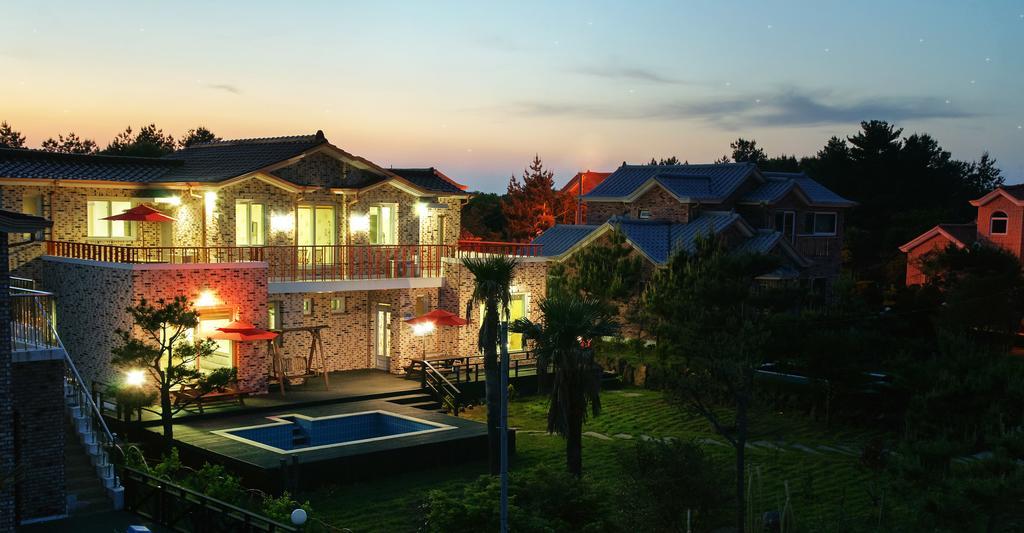 Jeju Olleh House Villa Exteriör bild
