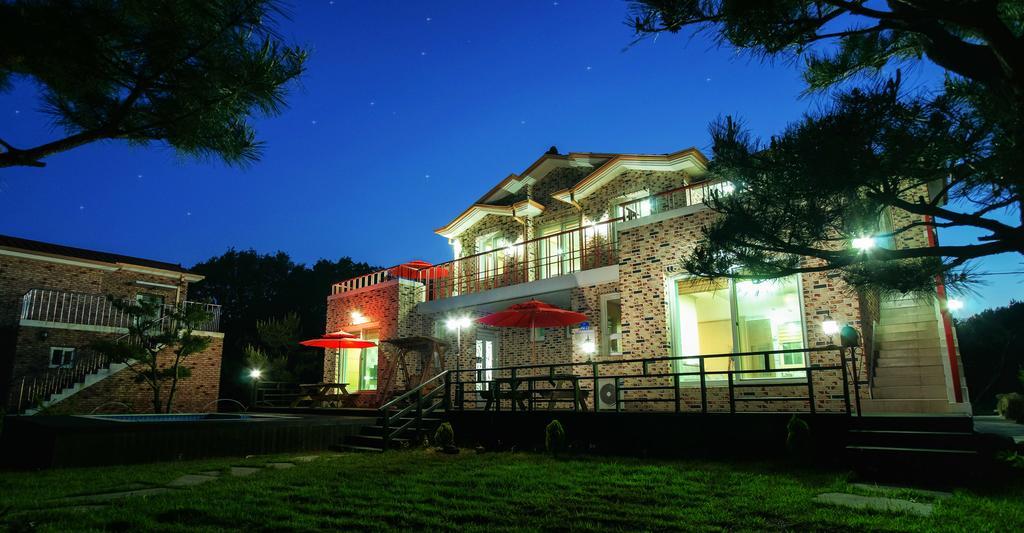 Jeju Olleh House Villa Exteriör bild